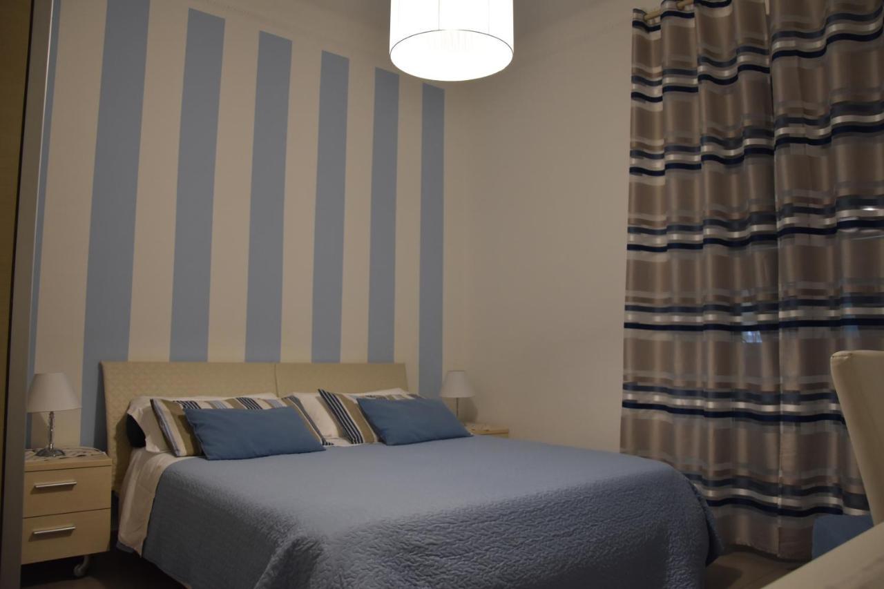 Affittacamere E Appartamenti - Rent Rooms And Apartments Le Camere Nel Corso - Adults Only La Spezia Exterior foto